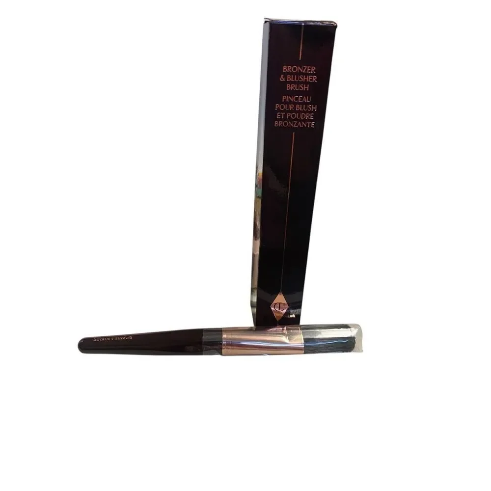 Charlotte Tilbury Bronzer & Blusher Brush – Professional‎ Face Powder Brush NIB